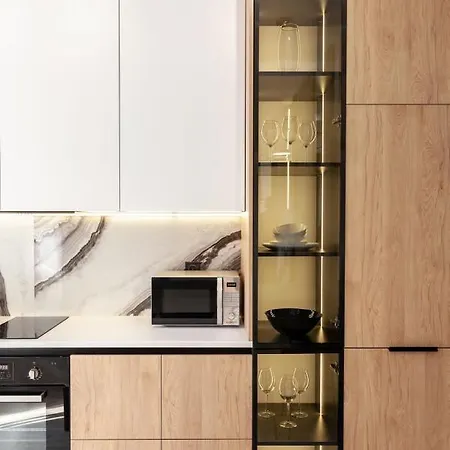 Royal Romantic With Bathtub Apartment