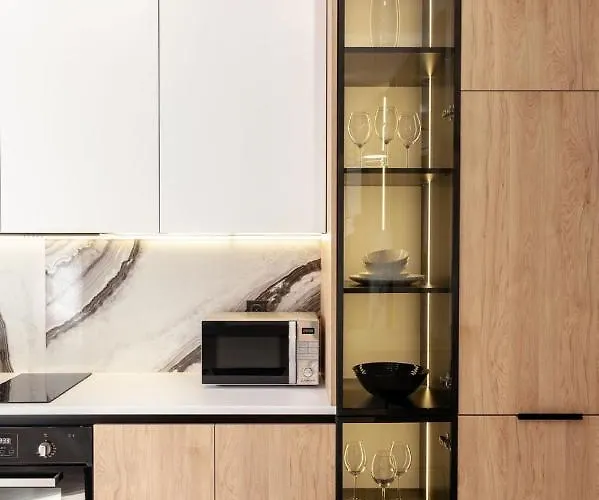 Royal Romantic With Bathtub Apartament