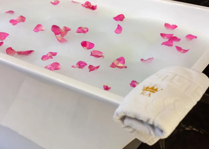 Royal Romantic With Bathtub Apartament *