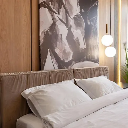 Royal Romantic With Bathtub Apartment Lviv