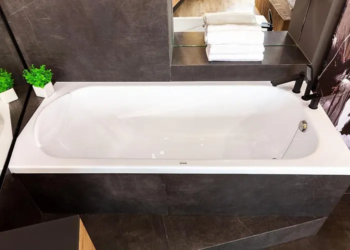 Royal Romantic With Bathtub Апартаменты *