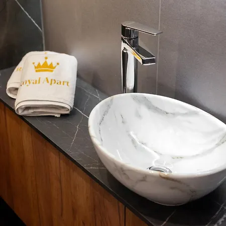Appartement Royal Romantic With Bathtub Lviv
